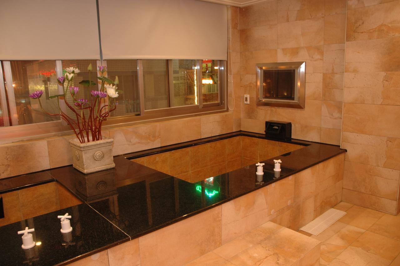 Jin Spa Resort Hotel Jinshan Zewnętrze zdjęcie